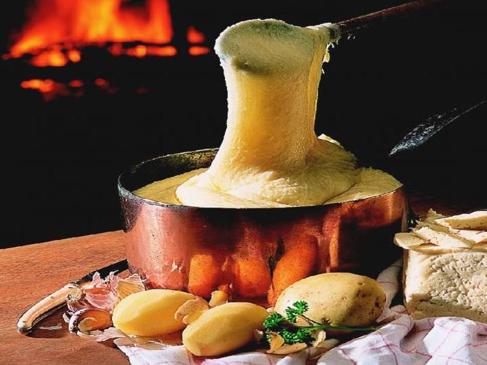 Aligot-de-l-Aubrac-fromage-AOC-AOP-Laguiole-Recettes-ancestrales Aligot-de-l-Aubrac-fromage-AOC-AOP-Laguiole-Recettes-ancestrales