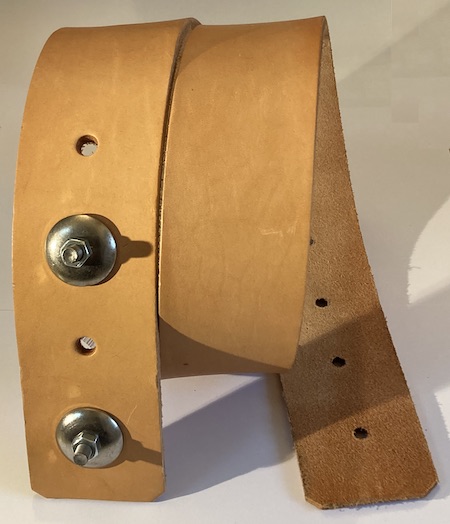 Collier cuir pour vache ou jument